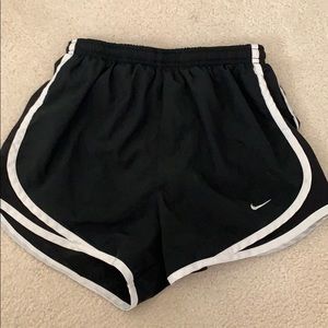 Black nike shorts